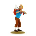 tintin carrying snowy resin figure for collectors 14+ years