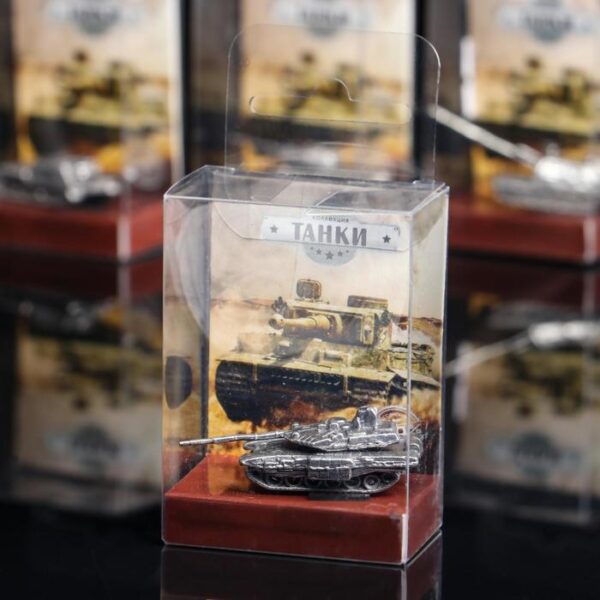 Diecast Figurine - Collection of Tanks - T90 Tank Vladimir (Brass) - Image 2