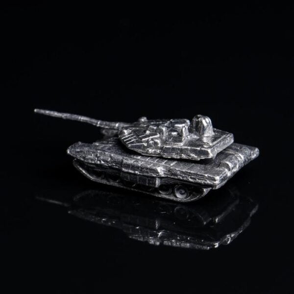Diecast Figurine - Collection of Tanks - T90 Tank Vladimir (Brass) - Image 4