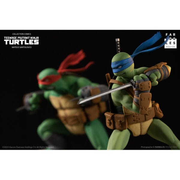 Teenage Mutant Ninja Turtle Leonardo Resin Figure 30 cms by Fariboles France