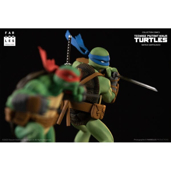 Teenage Mutant Ninja Turtle Leonardo Resin Figure 30 cms by Fariboles France