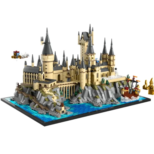 Lego 76419 Harry Potter Hogwarts Castle & Ground Building Kit for Adults 18+ (2660 Pieces) - Image 3