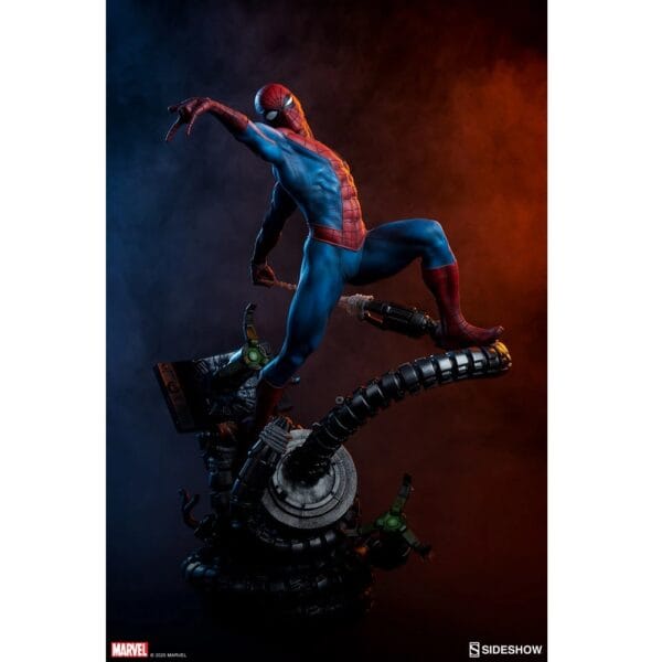 Spiderman Premium Format Figure™ by Sideshow Collectibles (Height 57cms) Limited Edition & Website Exclusive - Image 10