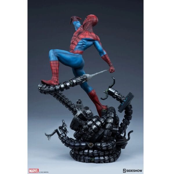 Spiderman Premium Format Figure™ by Sideshow Collectibles (Height 57cms) Limited Edition & Website Exclusive - Image 4