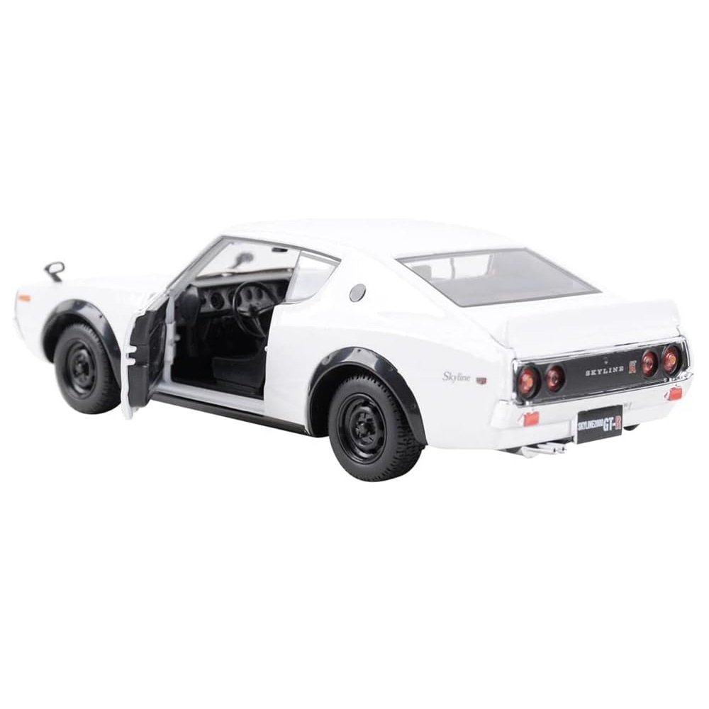 Maisto 1/24 Scale 1973 Nissan Skyline GT-R (KPGC110) White Diecast 