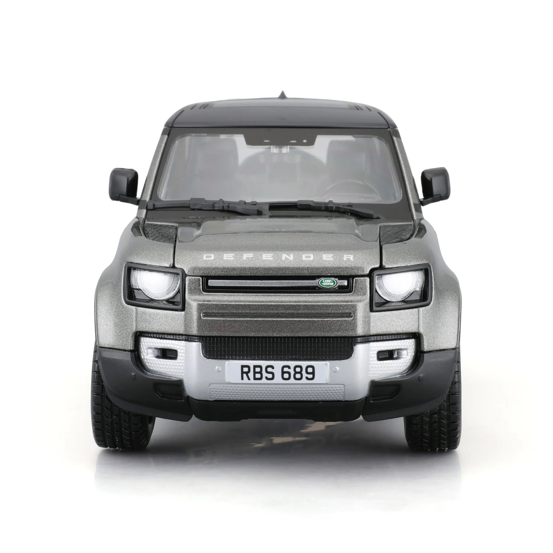 Bburago 1/24 Scale 2022 Land Rover Defender 110 Diecast Car Model for 14+ Year (Grey) - Image 5