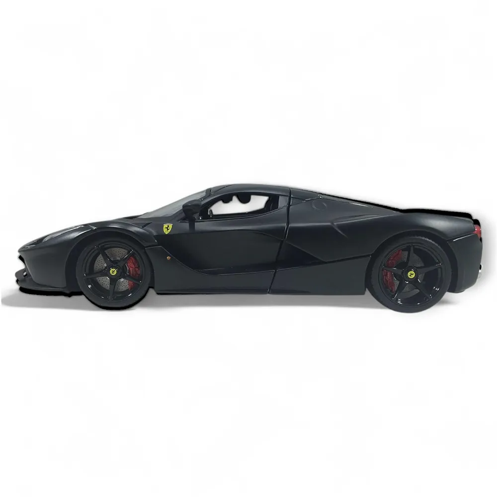 Bburago Signature Series - 1/18 Scale La Ferrari Diecast Car Model (Black) - Image 5