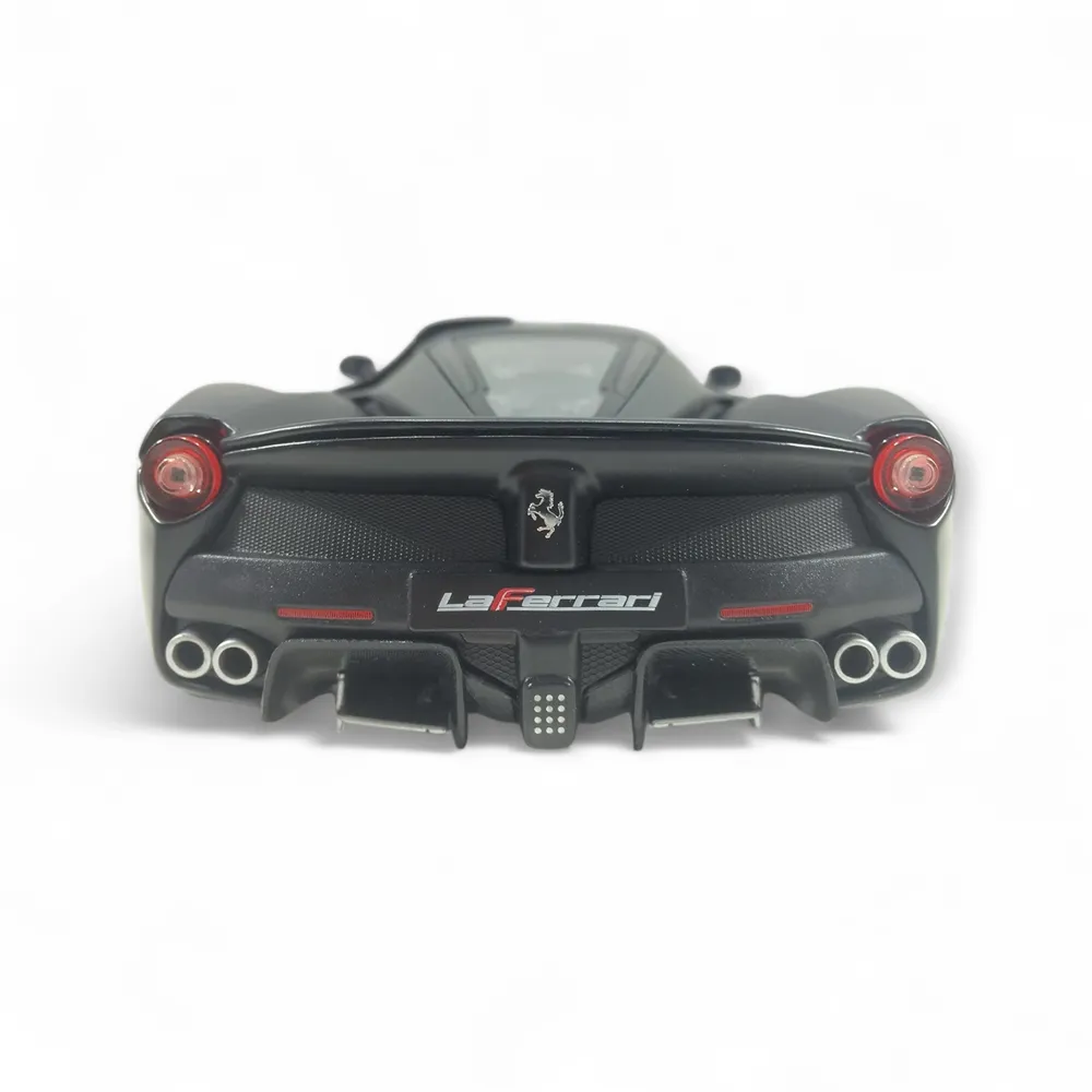 Bburago Signature Series - 1/18 Scale La Ferrari Diecast Car Model (Black) - Image 4