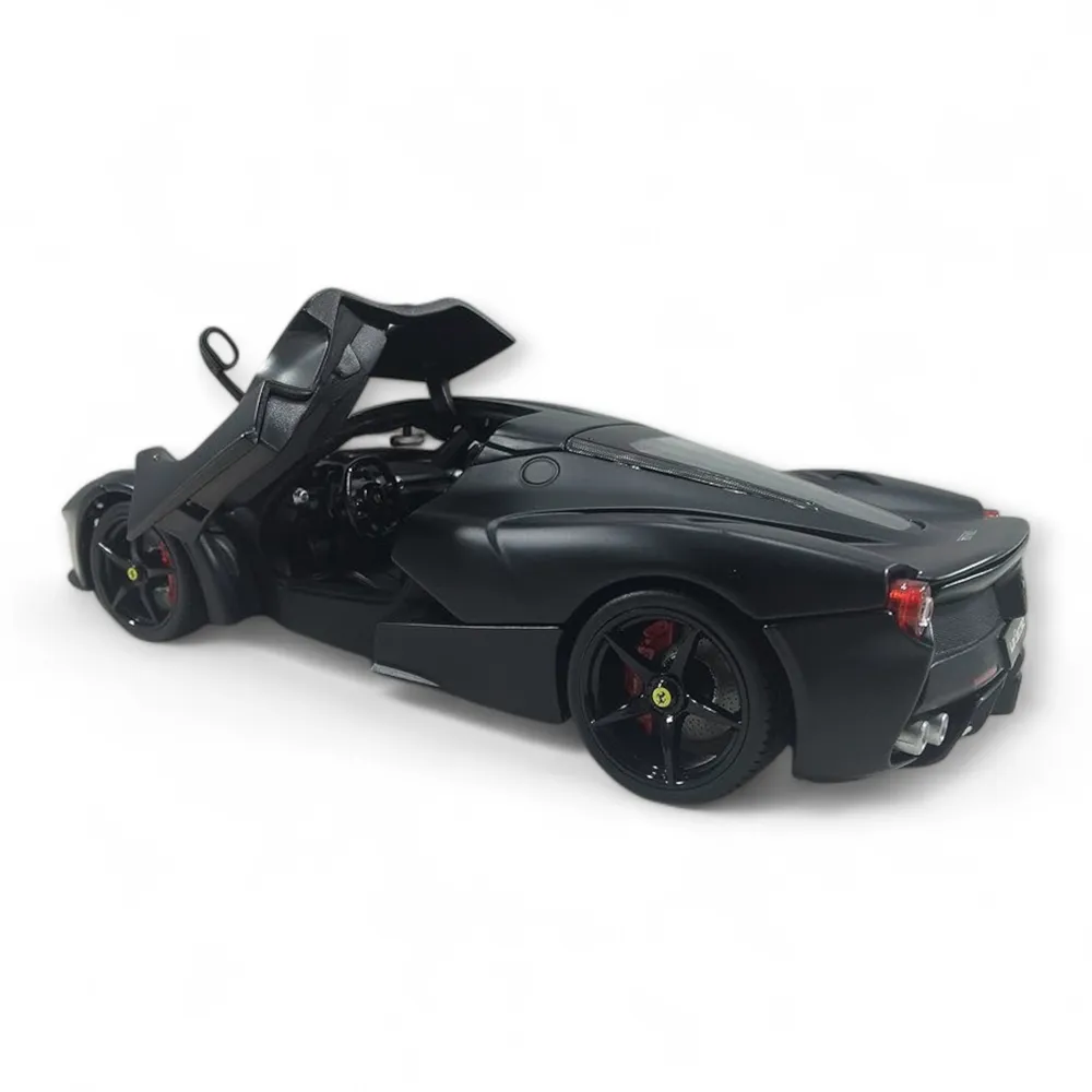 Bburago Signature Series - 1/18 Scale La Ferrari Diecast Car Model (Black) - Image 3
