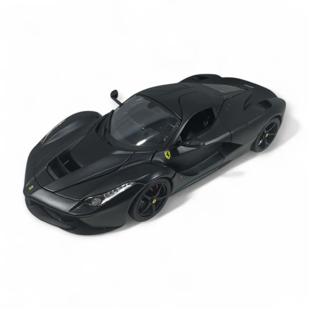 Bburago Signature Series 1/18 LaFerrari Black Diecast Model