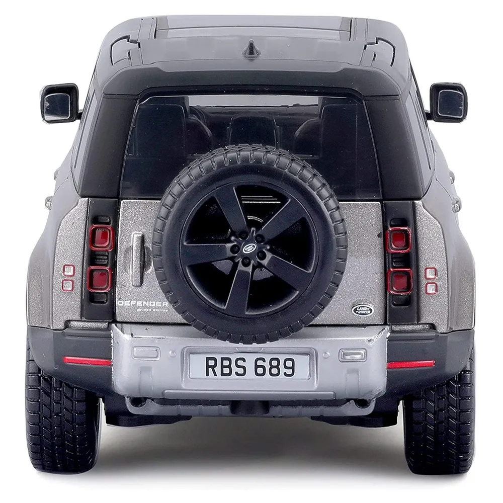 Bburago 1/24 Scale 2022 Land Rover Defender 110 Diecast Car Model for 14+ Year (Silver) - Image 4