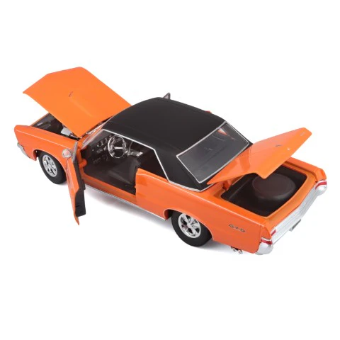 Maisto 1/18 Scale 1965 Pontiac GTO (Hurst Edition) Diecast Car