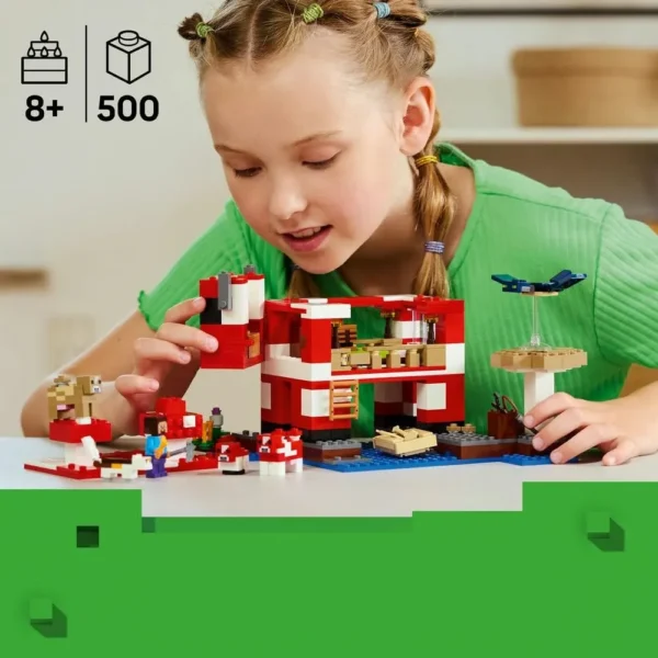 LEGO Minecraft 21270 The Mooshroom House Gamer Building Set for 8 ...