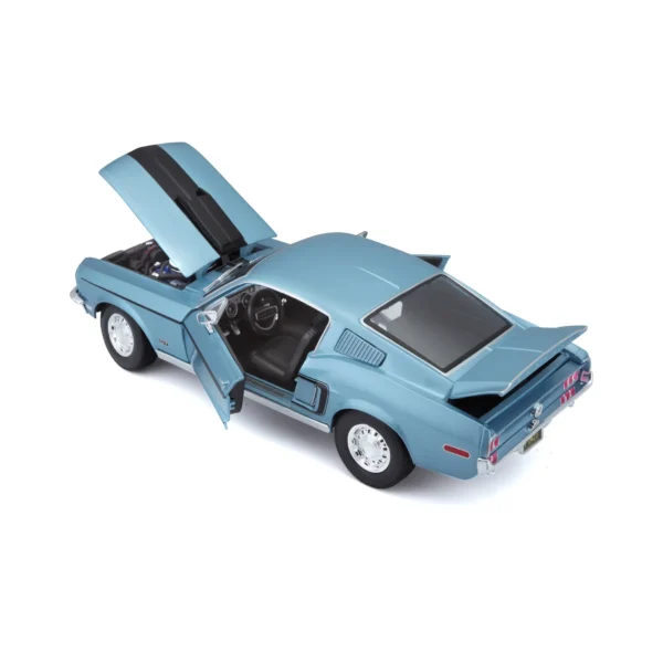 Maisto 1:18 Scale 1968 Ford Mustang GT Cobra Jet Diecast Car Model for Collectors for 14+ Years - Image 4