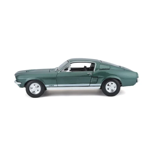 Maisto 1:18 Scale 1967 Ford Mustang GTA Fastback Diecast Car Model for Collectors for 14+ Years - Image 4