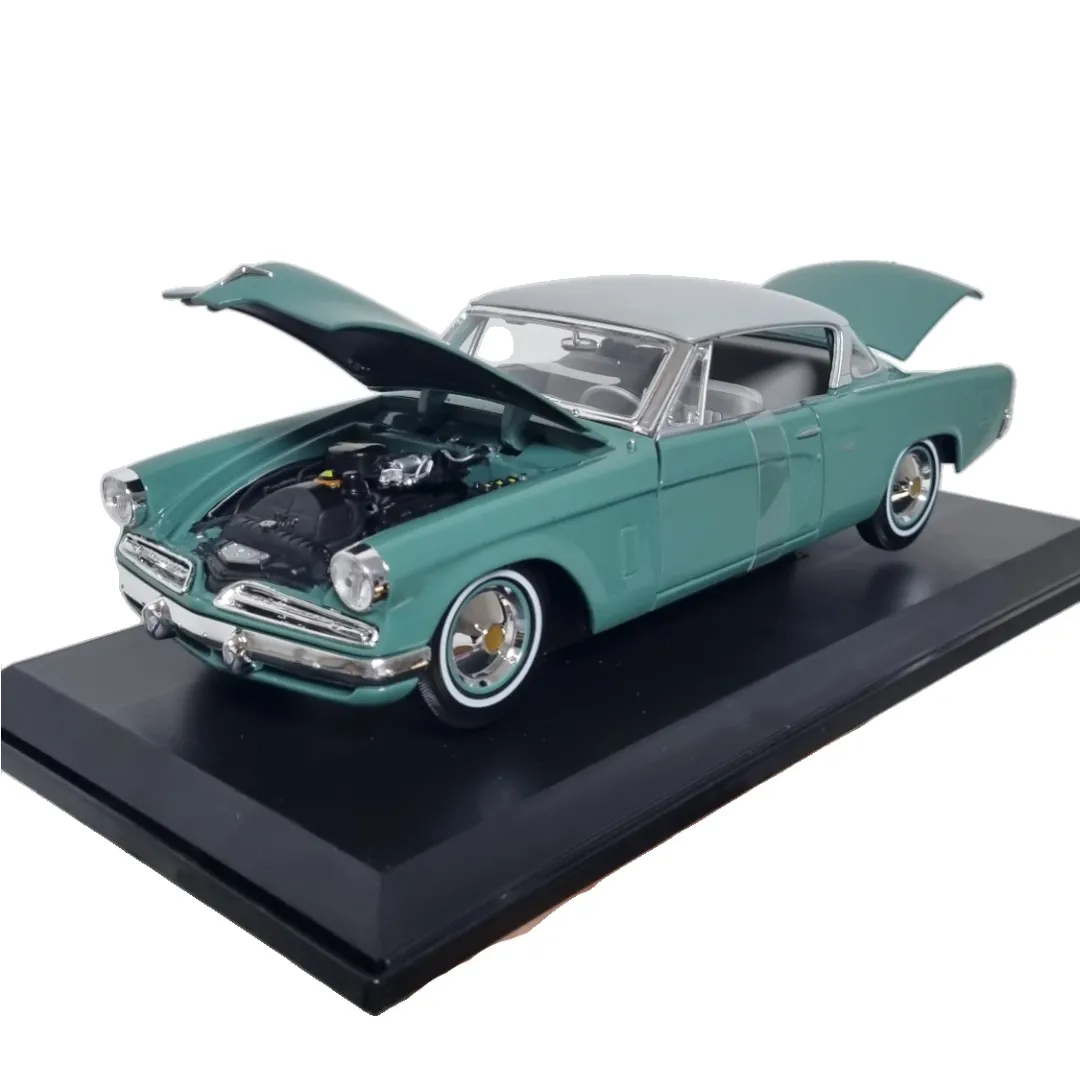 Maisto 1:18 Scale 1953 Studebaker Starliner Diecast Car Model for Collectors 14+ Years - Image 5