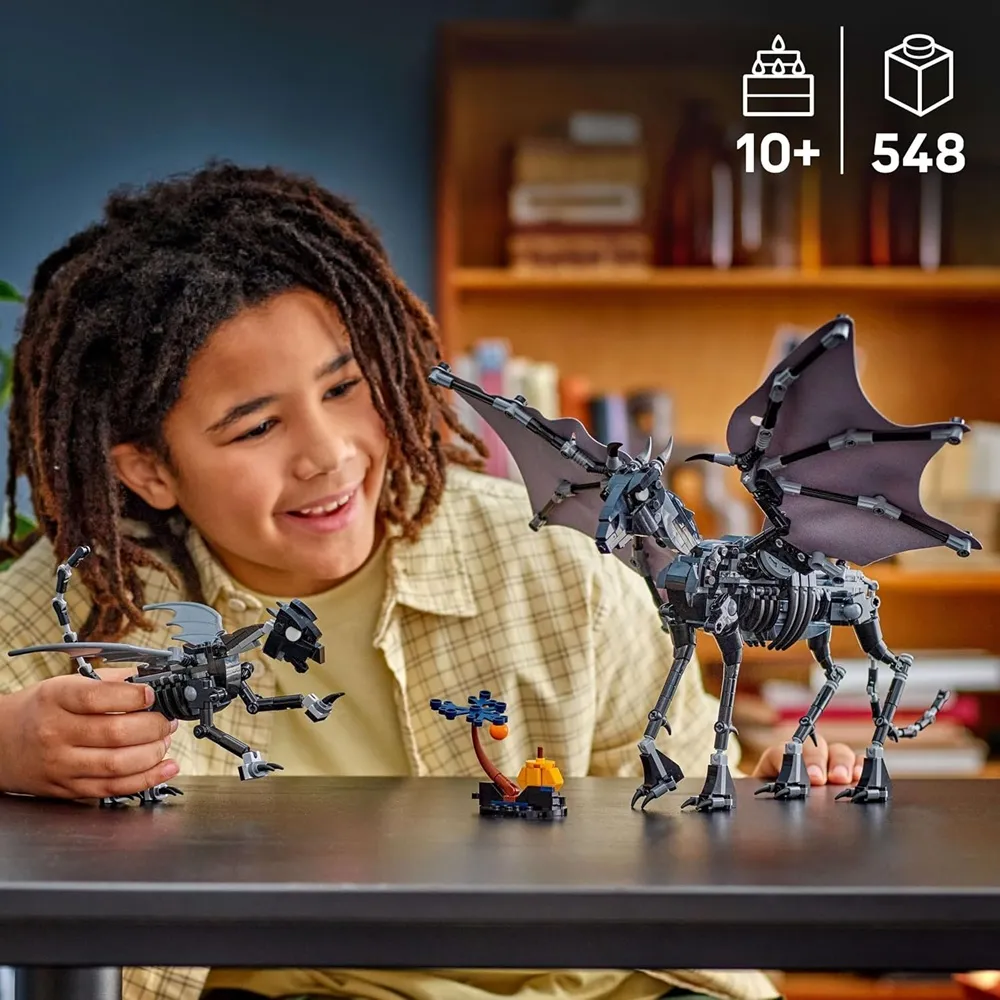 Lego Harry Potter 76458 Thestral Family, Mythical Creature Building Set for 10+ Years (548 Pcs) - Image 4