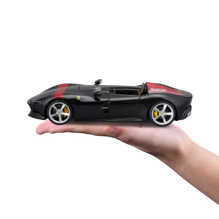Bburago 1:24 Scale Ferrari Monza SP1 Diecast Car Model for Collectors 14+ Years - Black (With Acrylic Case) - Image 4