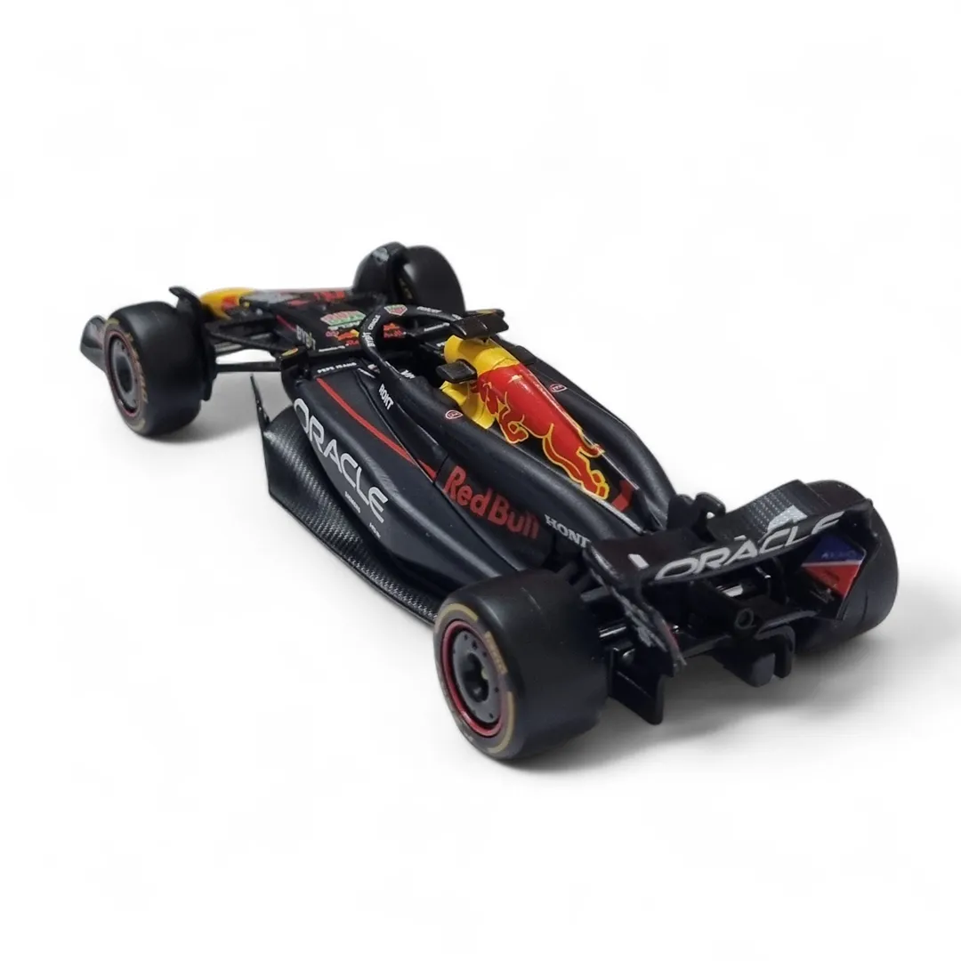 Bburago 1:43 Scale Oracle Red Bull Racing RB20 Formula 1 Car Model #1 Max Verstappen 38097V - Image 2