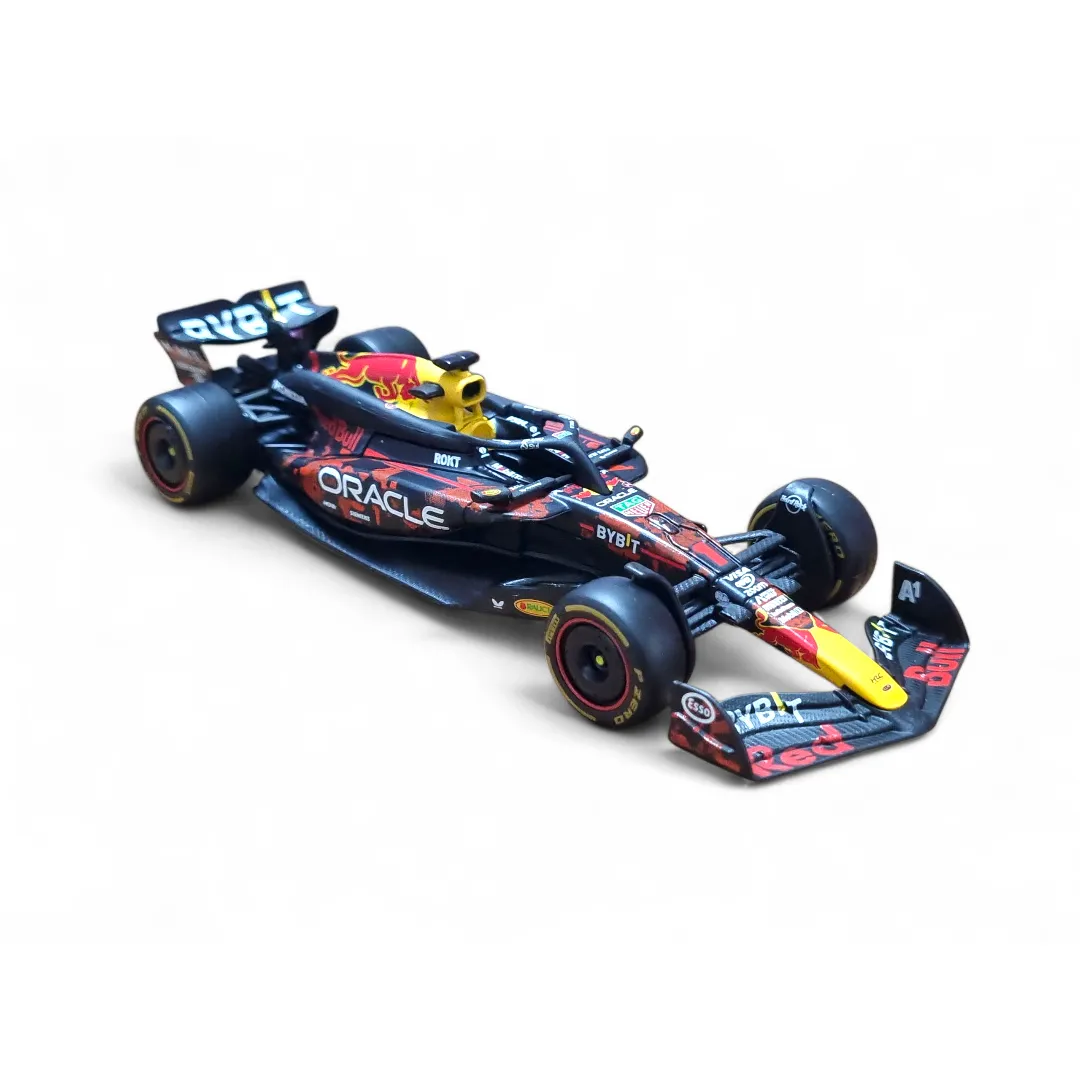 Bburago 1:43 Scale Oracle Red Bull Racing RB20 Formula 1 Car Model #1 Max Verstappen 38097V1 - Image 7