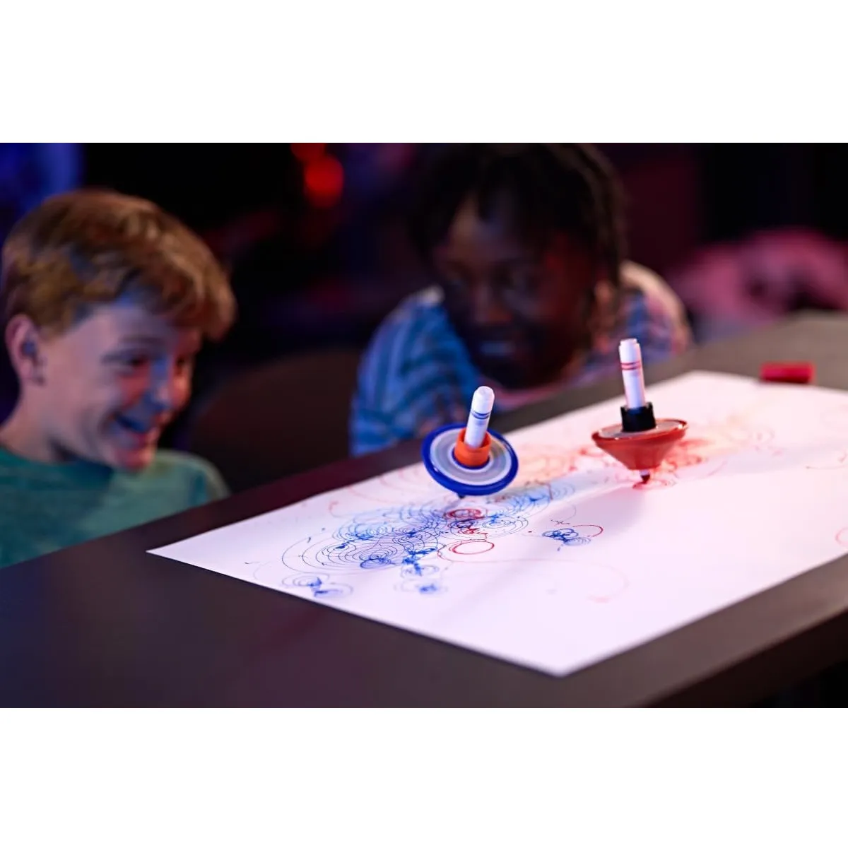 Crayola Colourwhirls Spin Art Toy, Spinning Top Toy for Kids, Arts & Crafts for 6+ Years (Assorted Color) - Image 7