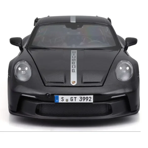Maisto 1:18 Scale Porsche 911 GT3 Diecast Car Model for Collectors 14+ (Black) - Image 4