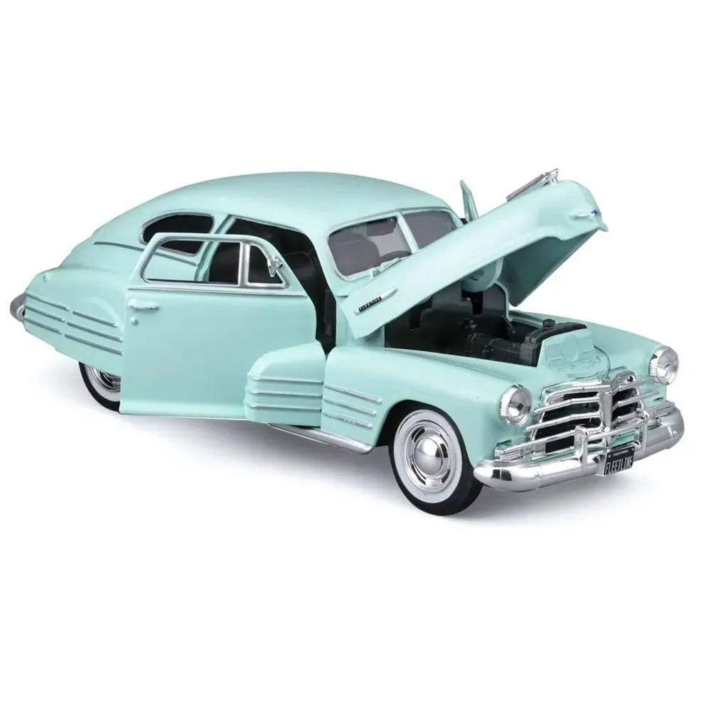 Maisto 1:25 Scale 1948 Chevrolet Fleetline Aerosedan Diecast Car Model (Green) - Image 3
