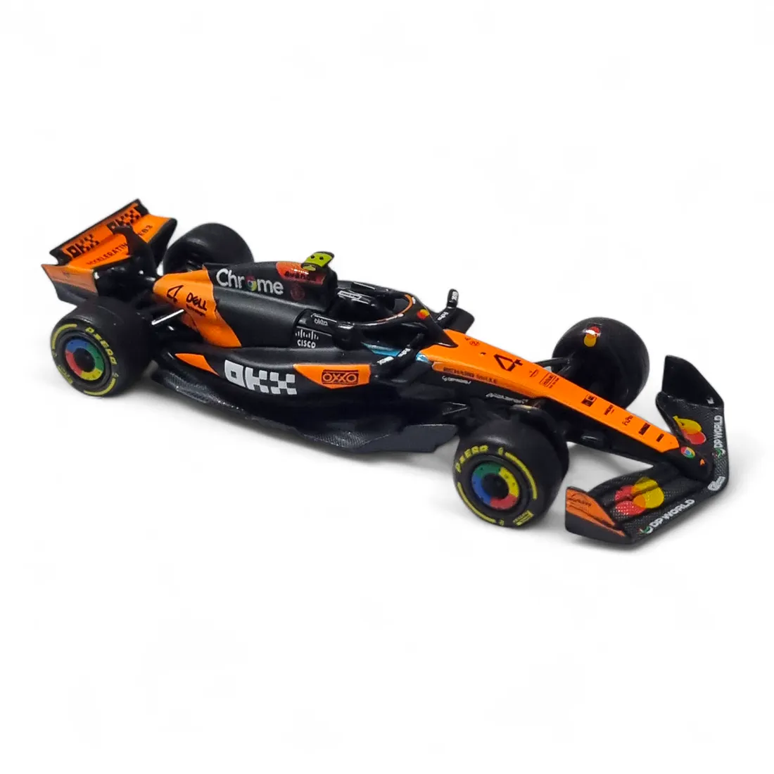 Bburago 1/64 Scale Mclaren MCL39 Australian GP 2025 Formula 1 Model #4 Lando Norris - Image 2
