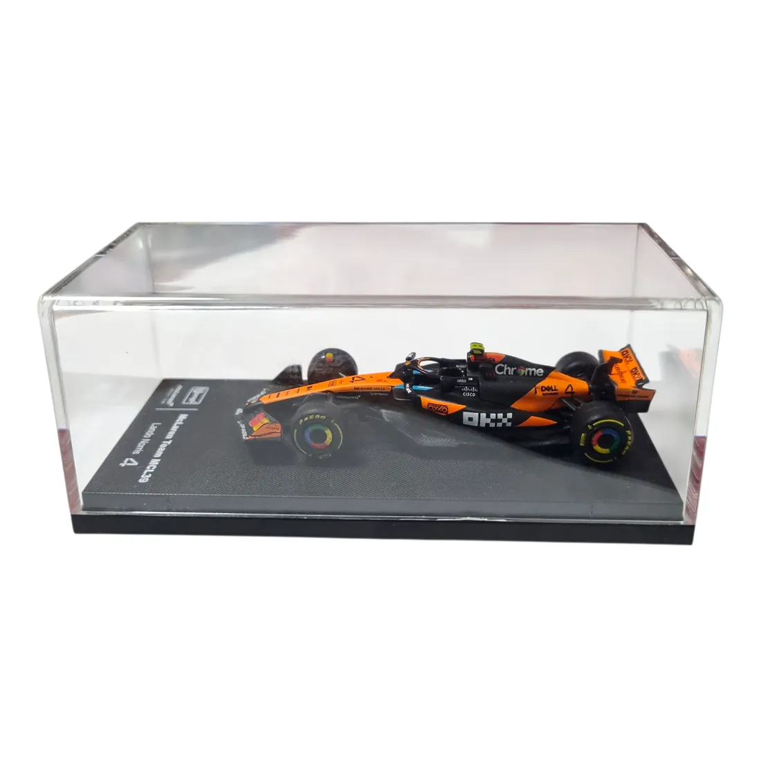 Bburago 1/64 Scale Mclaren MCL39 Australian GP 2025 Formula 1 Model #4 Lando Norris - Image 6
