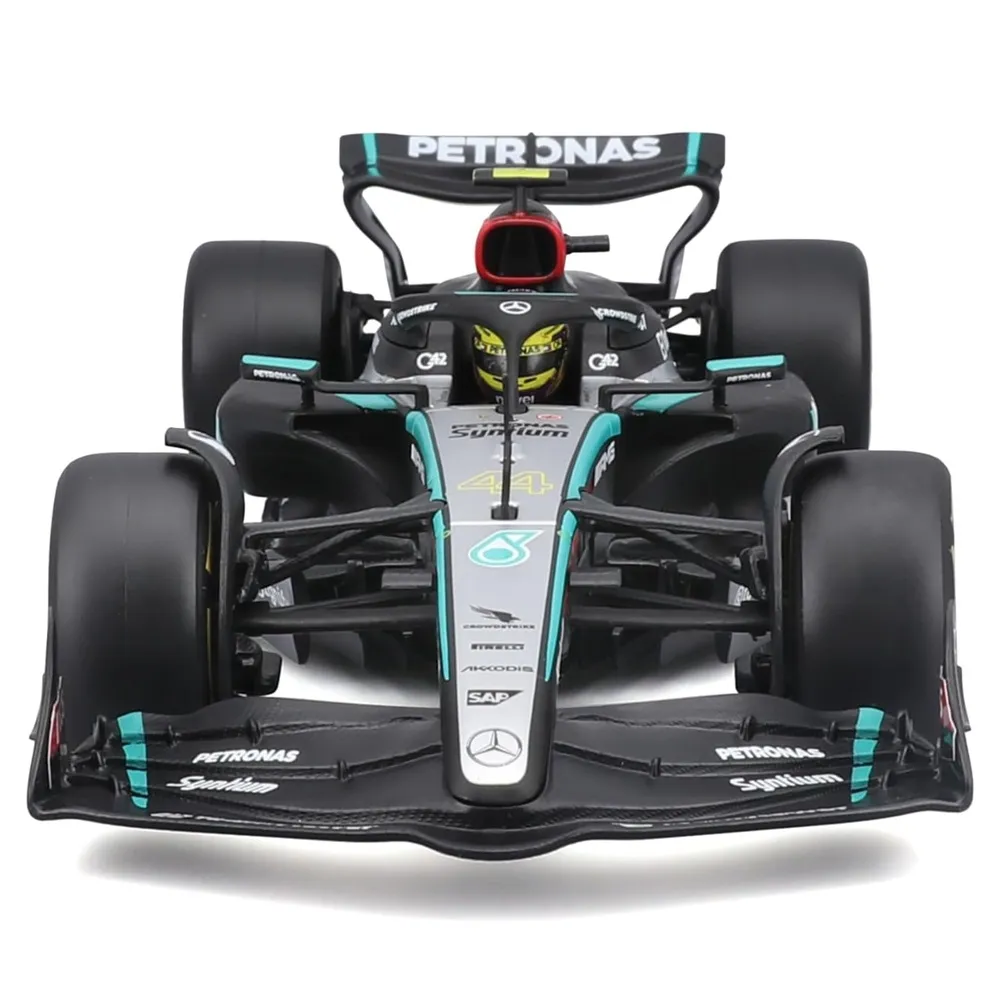 Bburago 1/24 Mercedes-AMG F1 W15 #44 Lewis Hamilton Diecast Model with Plex Case - Image 2