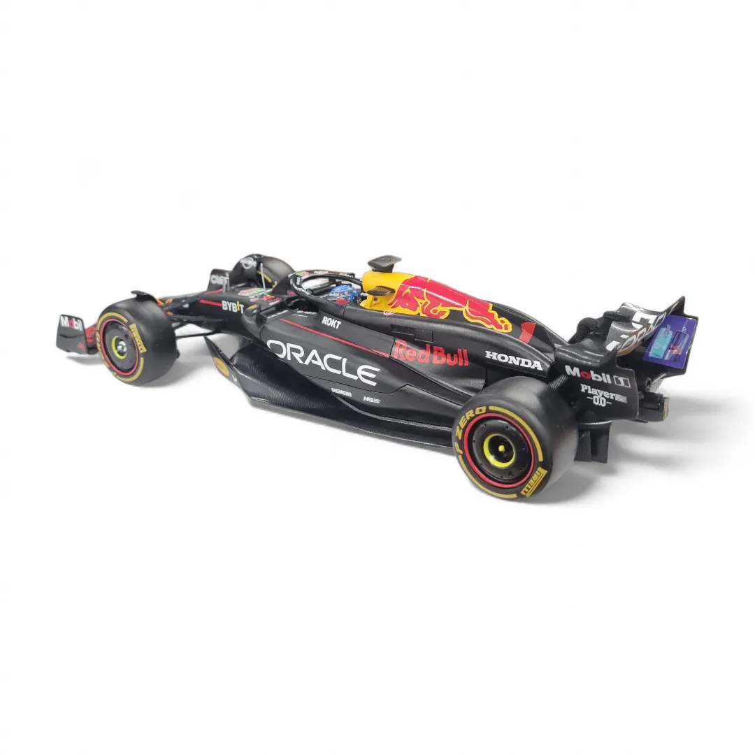 Bburago 1:24 2024 Red Bull RB20 #1 Max Verstappen Formula 1 Car Model (With Plex Case) - Image 6