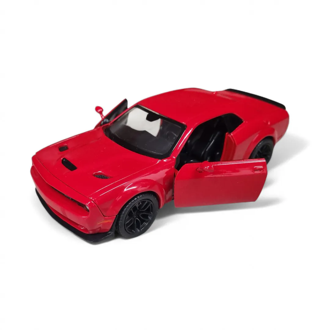 Motormax 1/24 Scale 2018 Dodge Challenger SRT Hellcat Widebody Diecast Model (79350) - Image 3