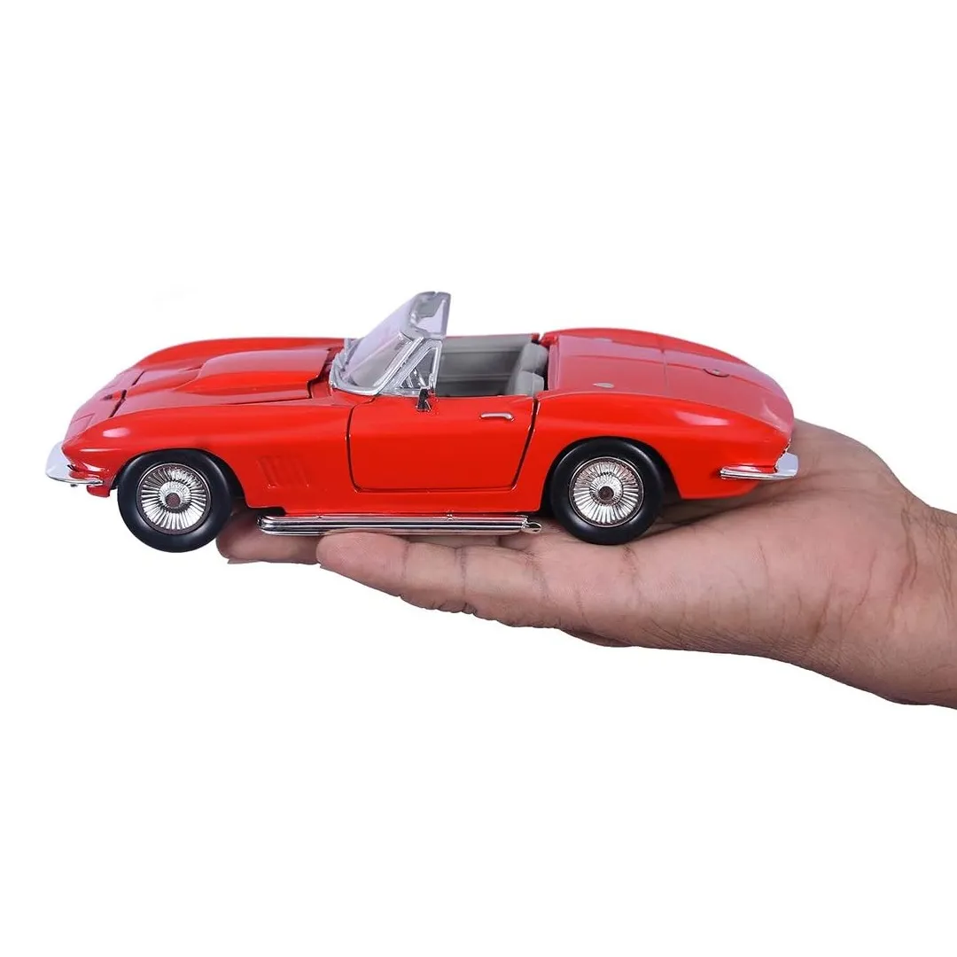 Motormax 1/24 Scale 1967 Chevy Corvette Diecast Model (73224) - Image 5