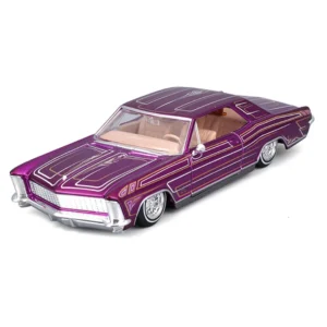 maisto 1/24 scale buick riviera