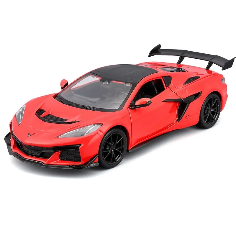 Maisto 1/24 Scale Corvette ZR1 Coupe Diecast Model for 14+ Years (with Plex Case) Red - Image 5