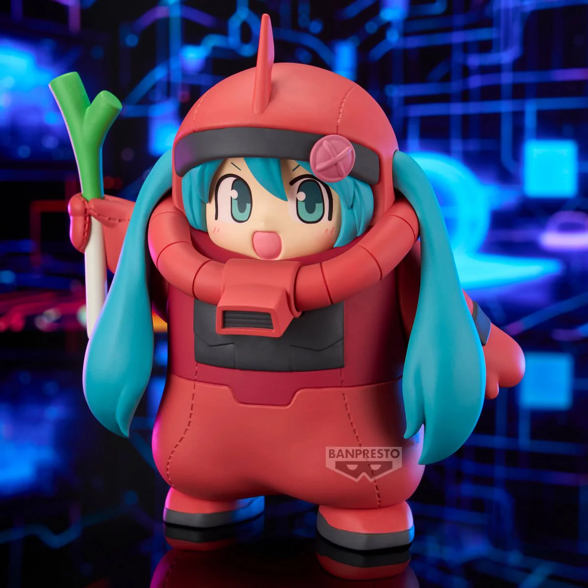 Banpresto Gundam 45th Anniversary Hatsune Miku Char'S Zaku Costume Figure (71134) - Image 3