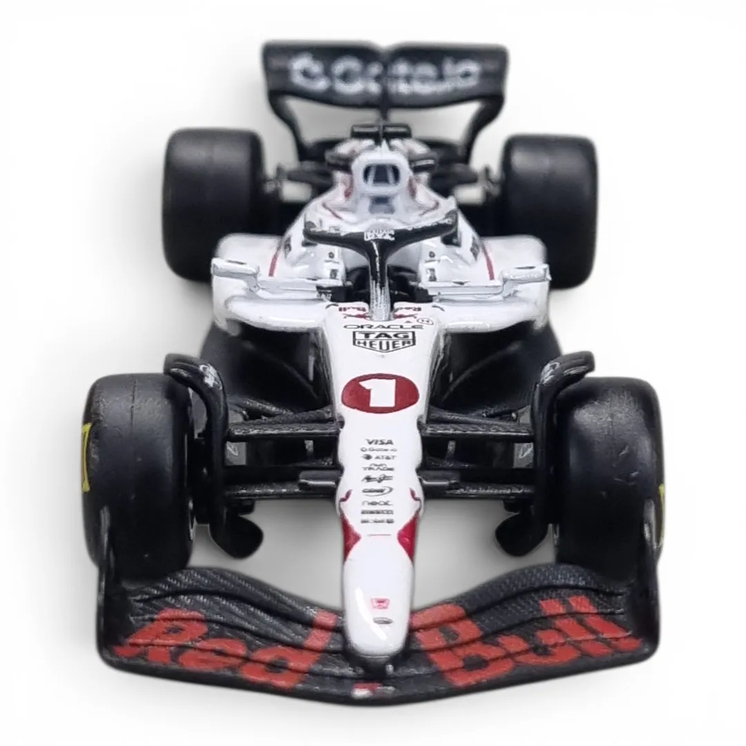 Bburago 1/64 Scale Oracle Red Bull Racing RB21 F1 Model #1 Max Verstappen - 2025 Japanese Grand Prix - Image 6