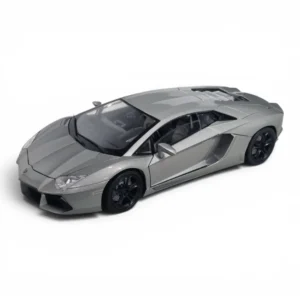 motormax 1/18 scale lamborghini aventador coupe silver