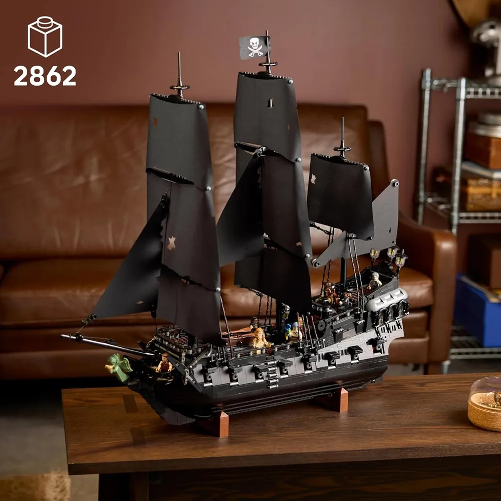 Lego Icons Captain Jack Sparrow’s Pirate Ship Model Building Kit for Adults 10365 - Image 4