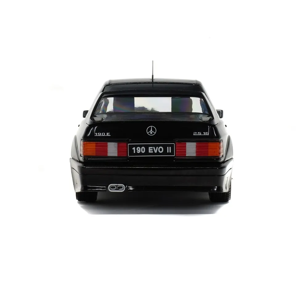 Solido 1:18 Scale 1990 Mercedes-Benz 190 Evo II W201 (Black) Diecast Scale Model - Image 5