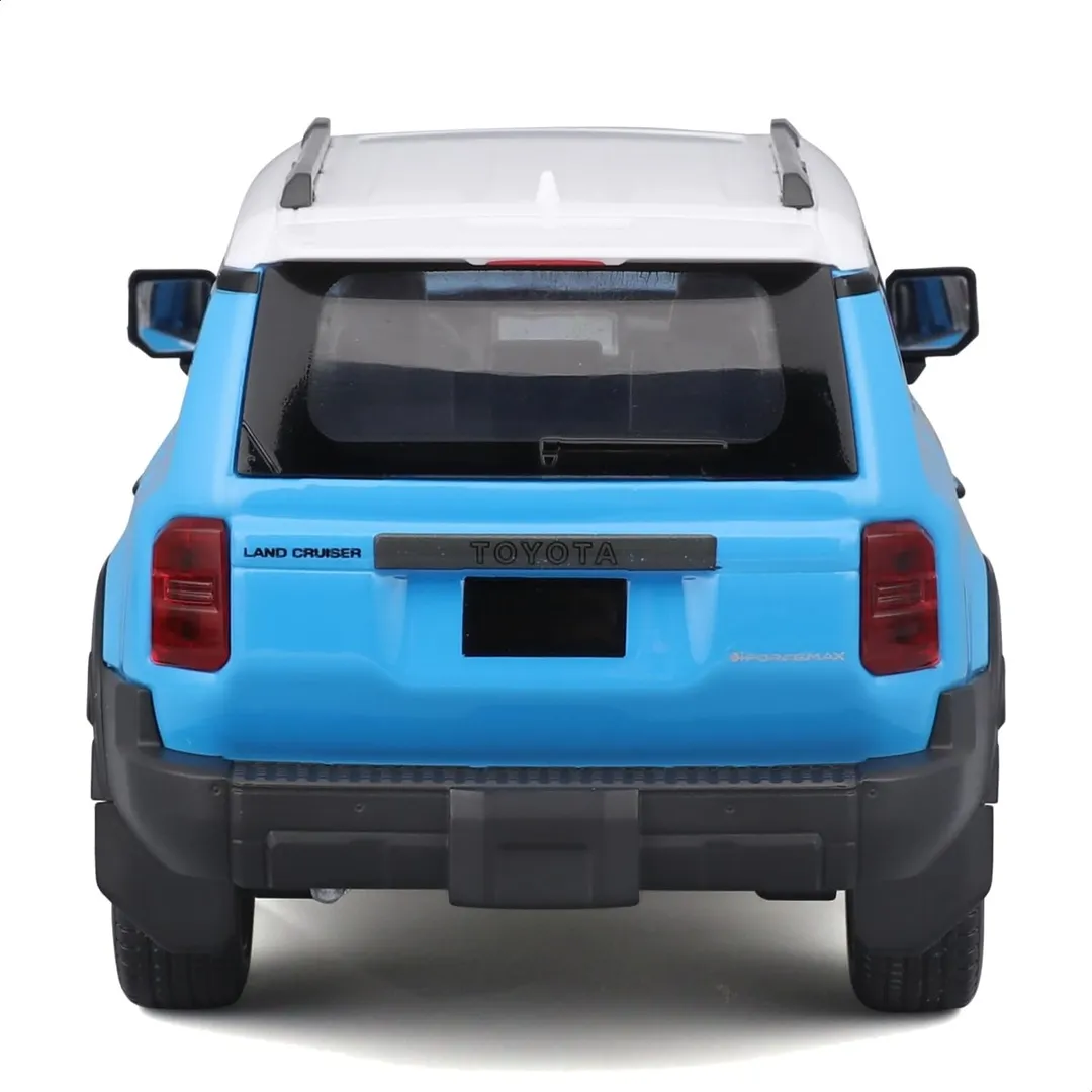 Maisto 1:24 Scale 2024 Toyota Land Cruiser Diecast Scale Model (Blue) - Image 4