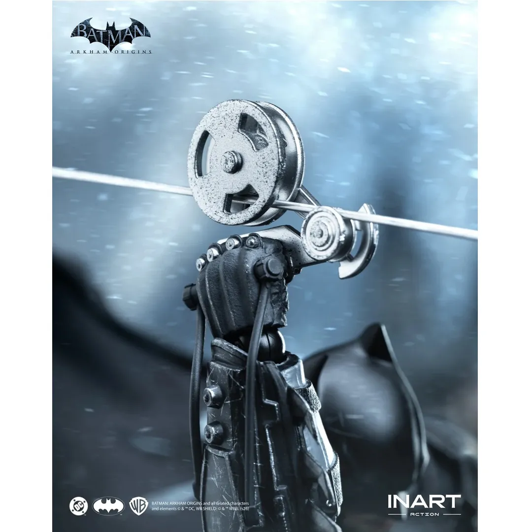 INART Batman: Arkham Origins - Batman (Battle Damaged Version) Action Figure for 15+ Years - Image 14