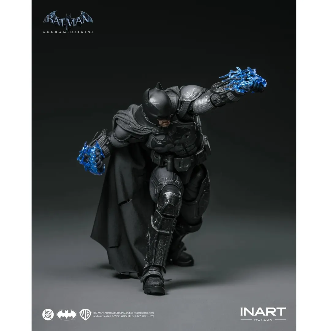 INART Batman: Arkham Origins - Batman (Battle Damaged Version) Action Figure for 15+ Years - Image 4