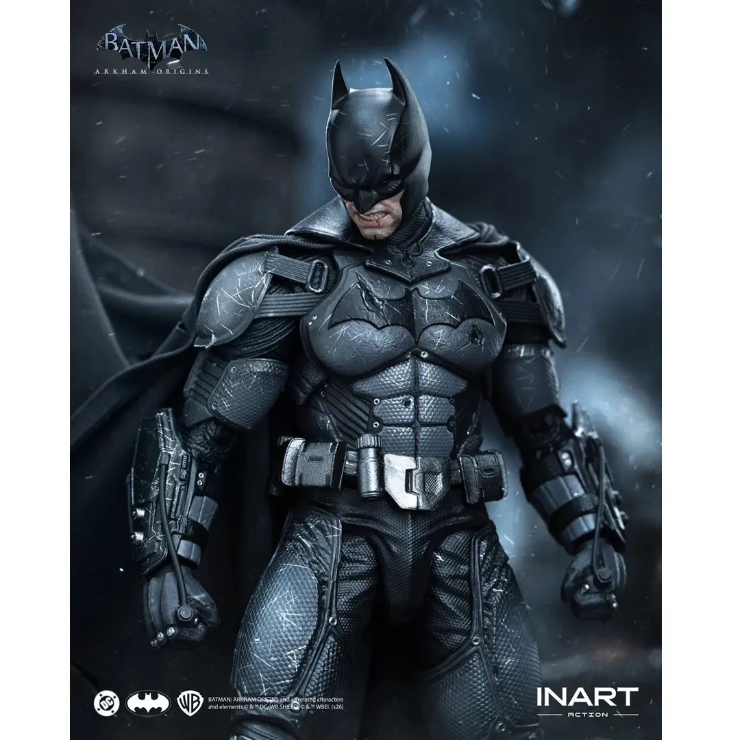 INART Batman: Arkham Origins - Batman (Battle Damaged Version) Action Figure for 15+ Years - Image 9